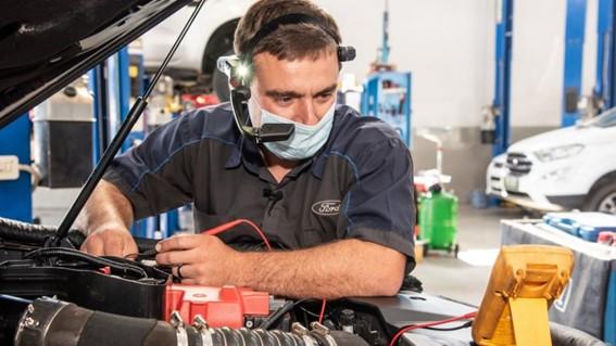 Ford usa realidade aumentada no conserto de carros