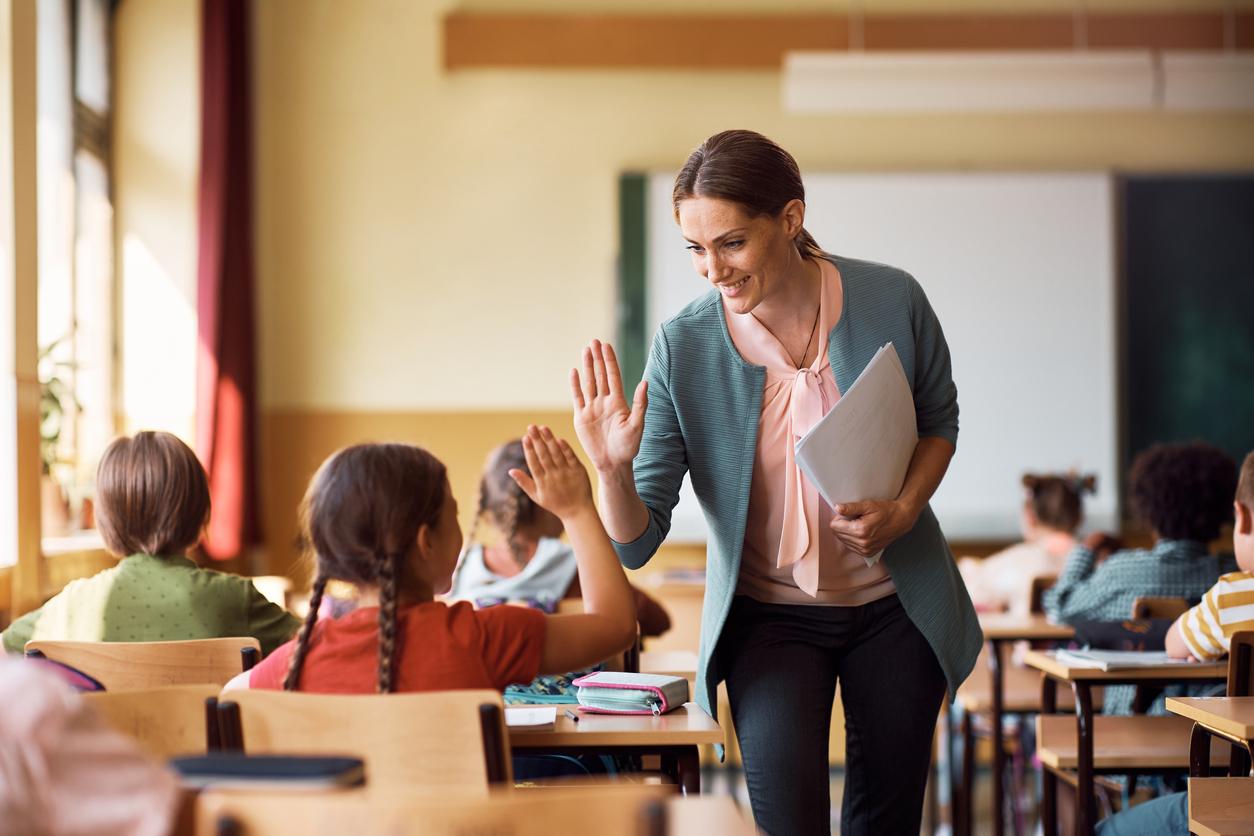 Teachy capta R$ 8 milhões para levar IA à sala de aula