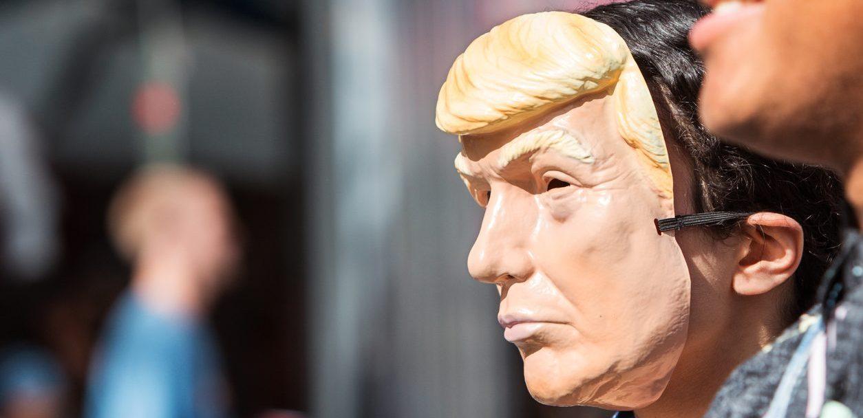 Plano de IA de Trump exclui diversidade e meio ambiente