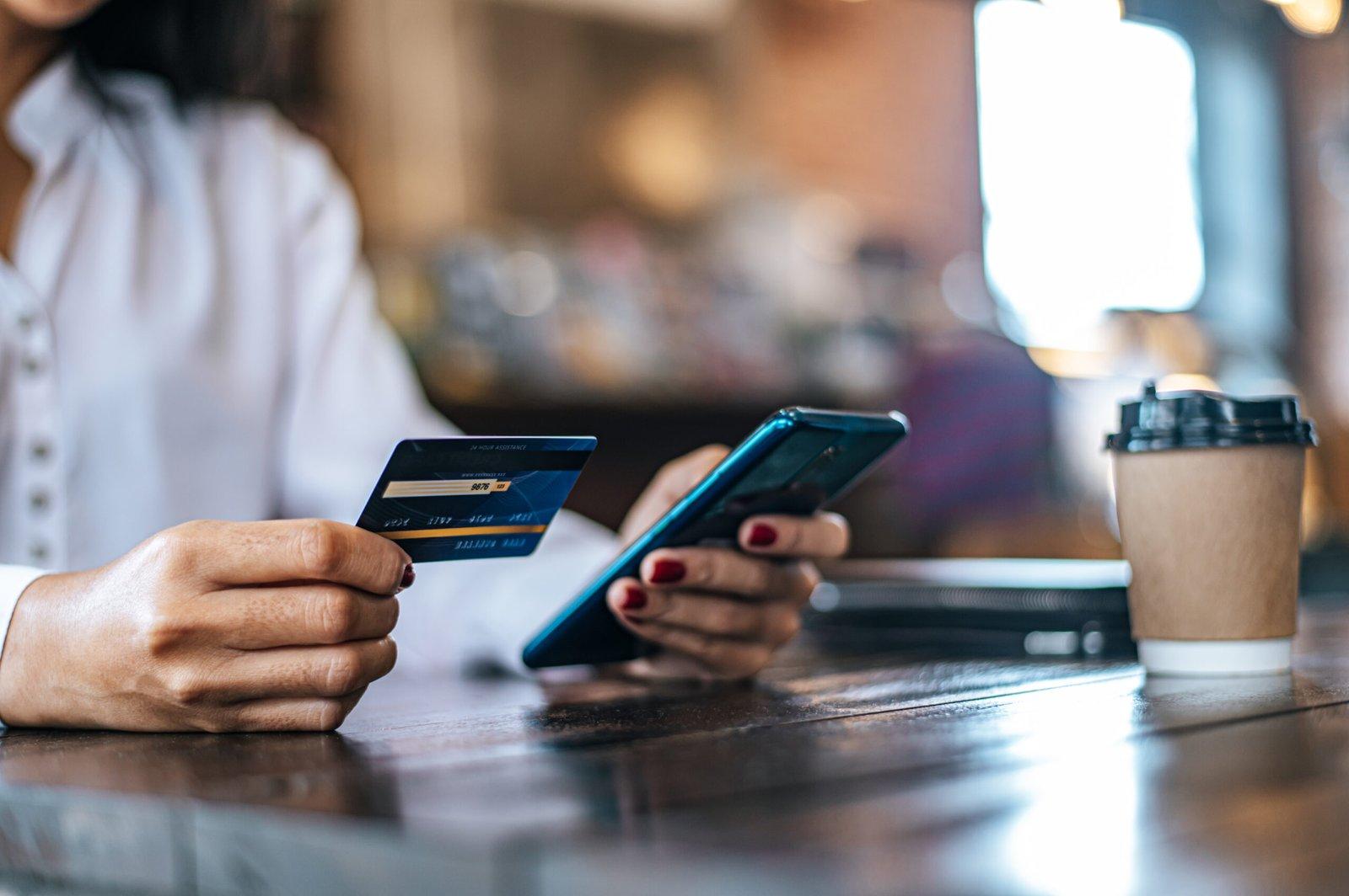 Saiba como funciona a tecnologia de pagamento Tap to Phone