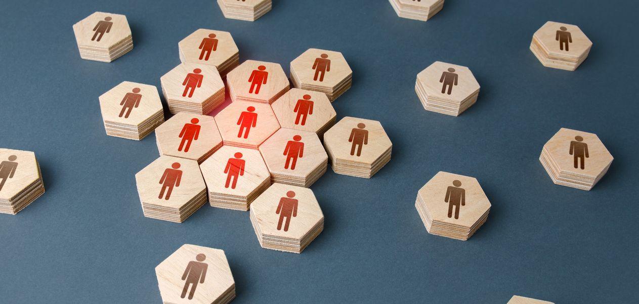 Avanço da IA é apontado como causa de demissões em 2023