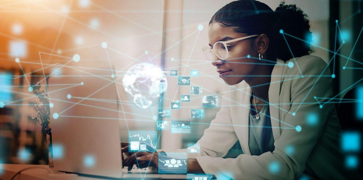 Grátis: Microsoft abre mais de 10 mil vagas para mulheres em cursos de TI